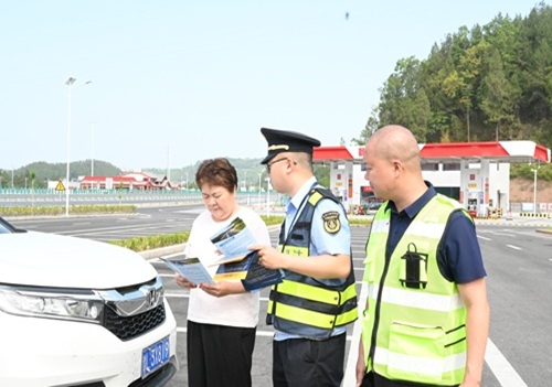15ccce676cdb51a5bbb236c50f6f8cd.jpg